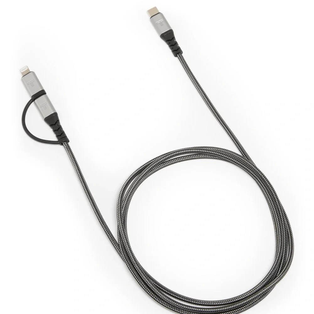 Tumi Dual Sync Charging Cable - USB-C & Lightning Connector 5 ft /1.5 M NIB